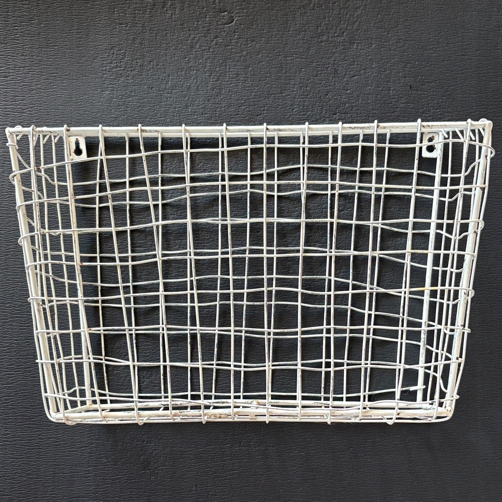 Chic White Wire Storage Basket farmhouse 16”x10”x7”